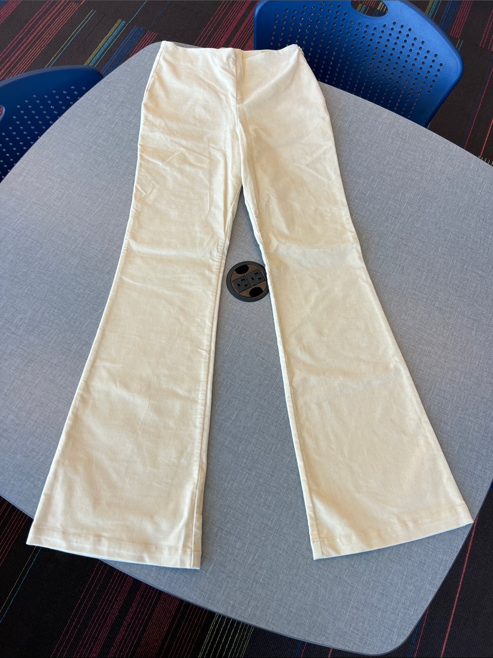 Paloma Wool wide leg stretchy trousers pants velour 38 cream ivory off white
